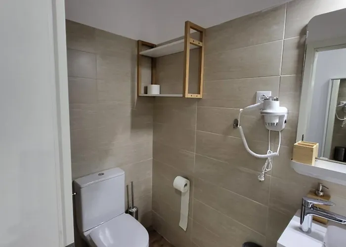 Cozy Street Lipscani * Bucureşti