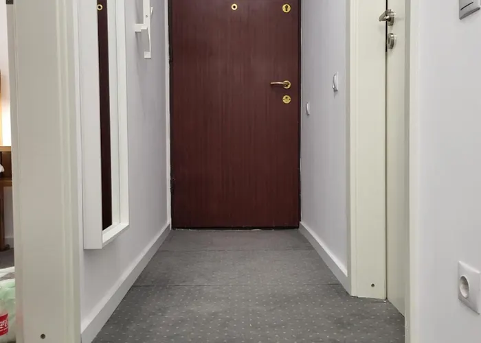 Cozy Street Lipscani * Бухарест