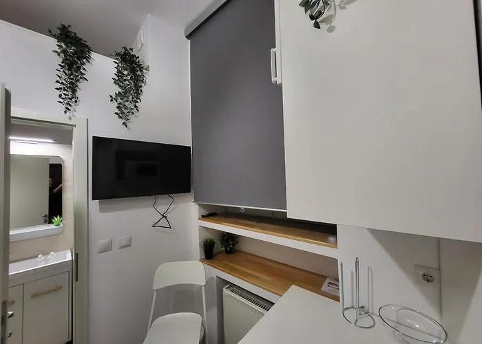 Cozy Street Lipscani Бухарест