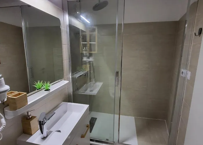 Cozy Street Lipscani Apartman Bukarest